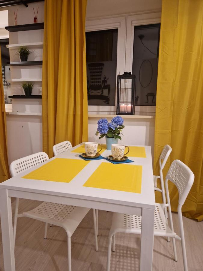Trzech Krzyzy Apartments Konopnickiej 3 Warschau Buitenkant foto